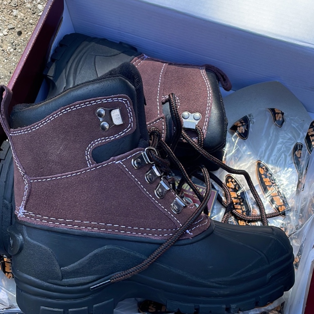 Smiths Boots children